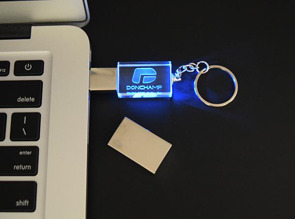 Crystal usb flash drive