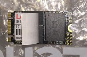 SL700 SSD