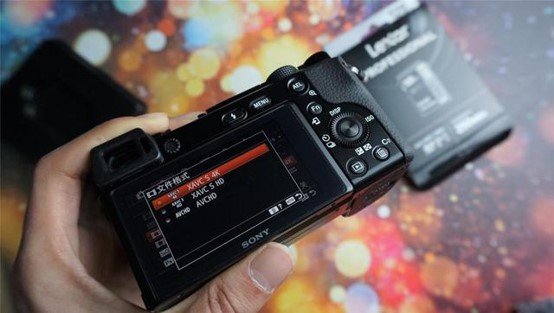 Sony A6100 memory cards