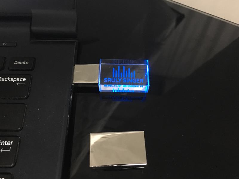 custom bulk Crystal usb flash drive